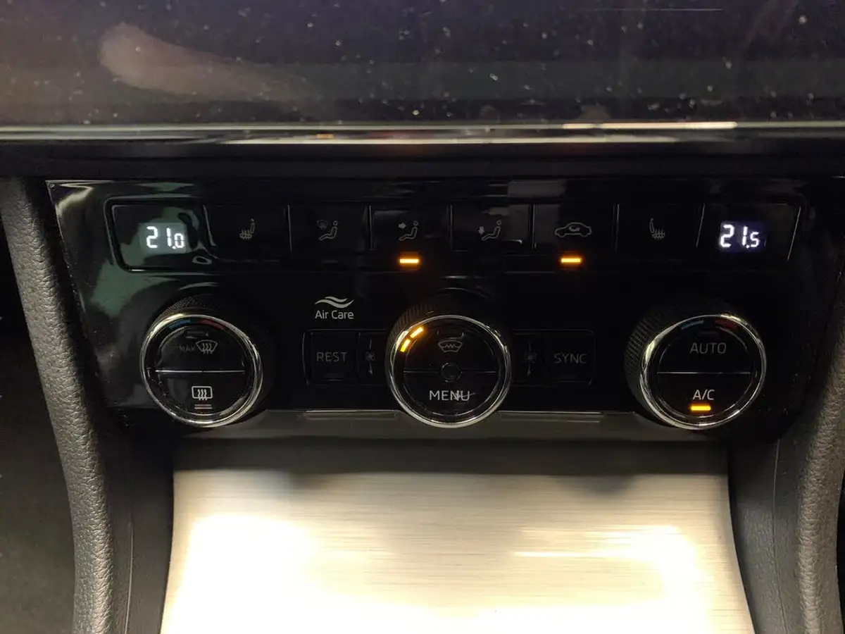 2021-skoda-superb-15-tsi-se-l-hatchback-big-21