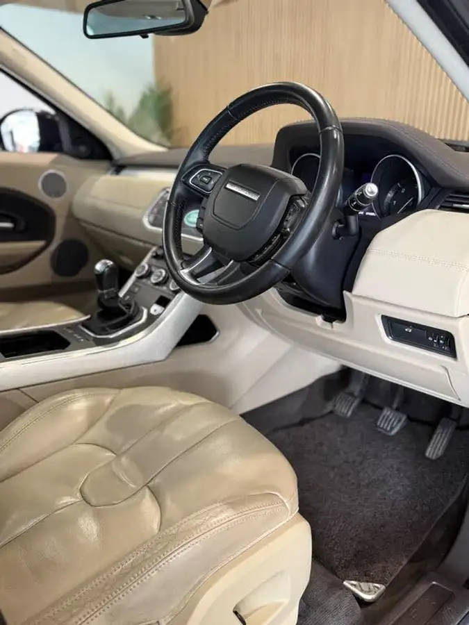 2014-land-rover-range-rover-evoque-22td-pure-tech-190bhp-4x4-hatchback-5d-big-15
