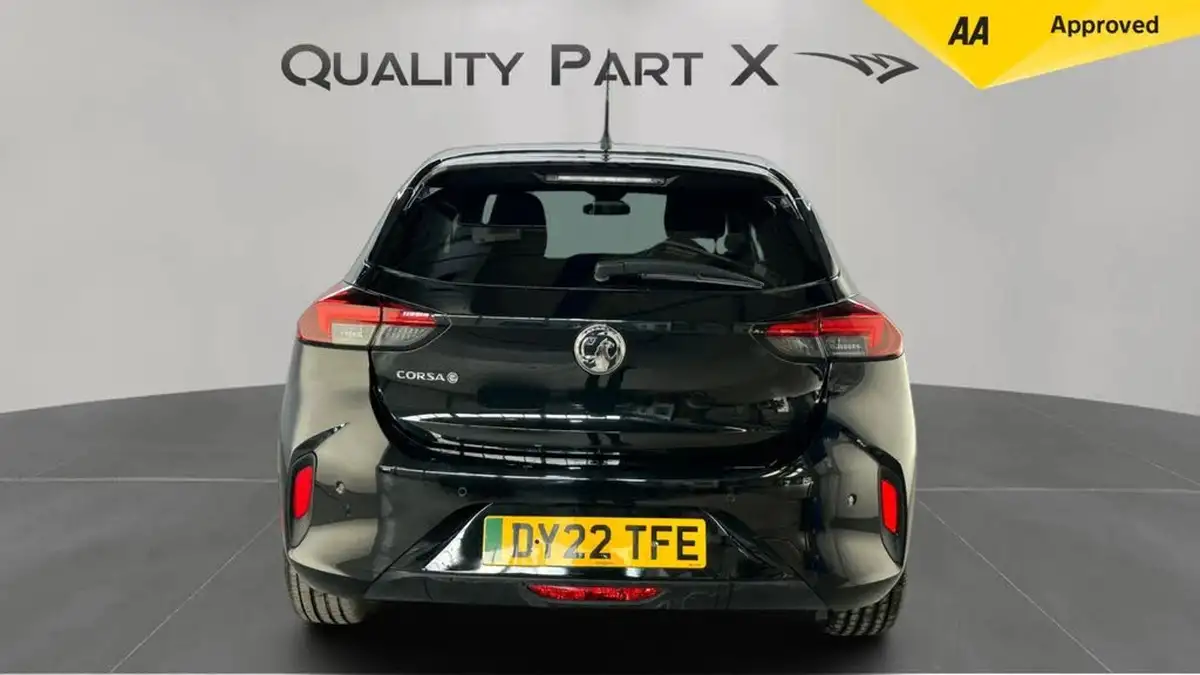 2022-vauxhall-corsa-e-sri-premium-big-3
