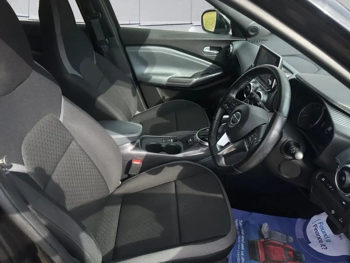 2021-nissan-juke-10-dig-t-n-connecta-dct-big-9