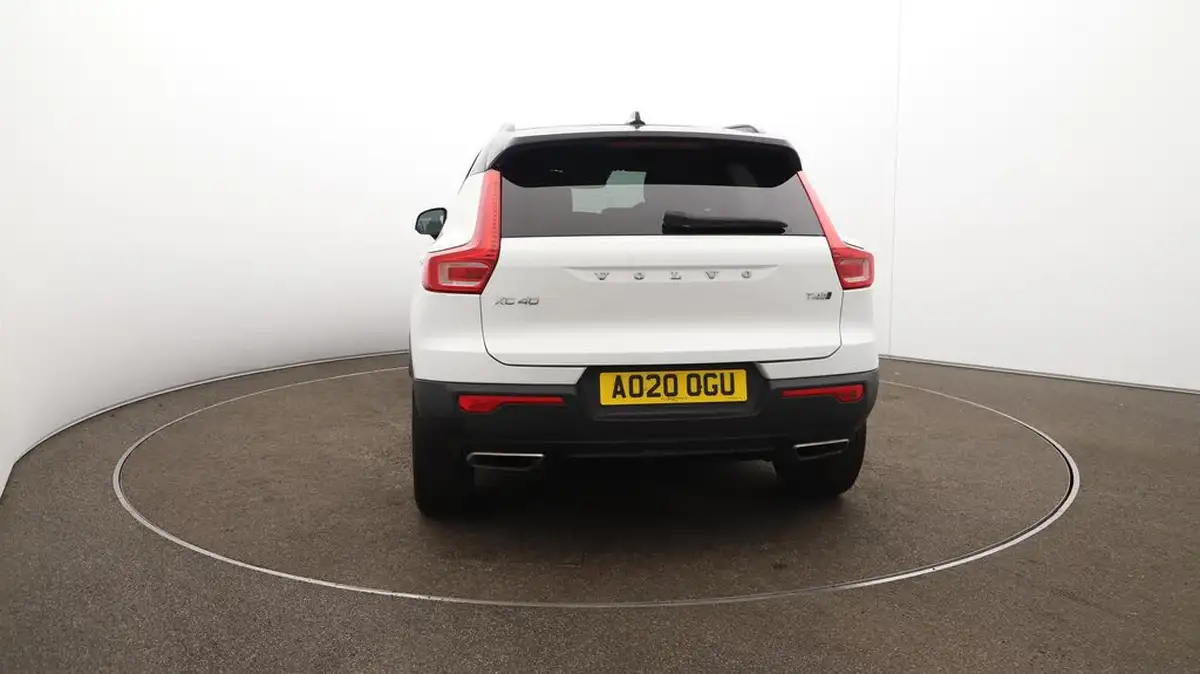 2020-volvo-xc40-20-t4-r-design-awd-big-59