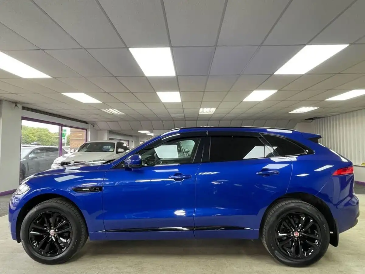 2019-jaguar-f-pace-20-i4d-r-sport-180ps-awd-auto-big-12