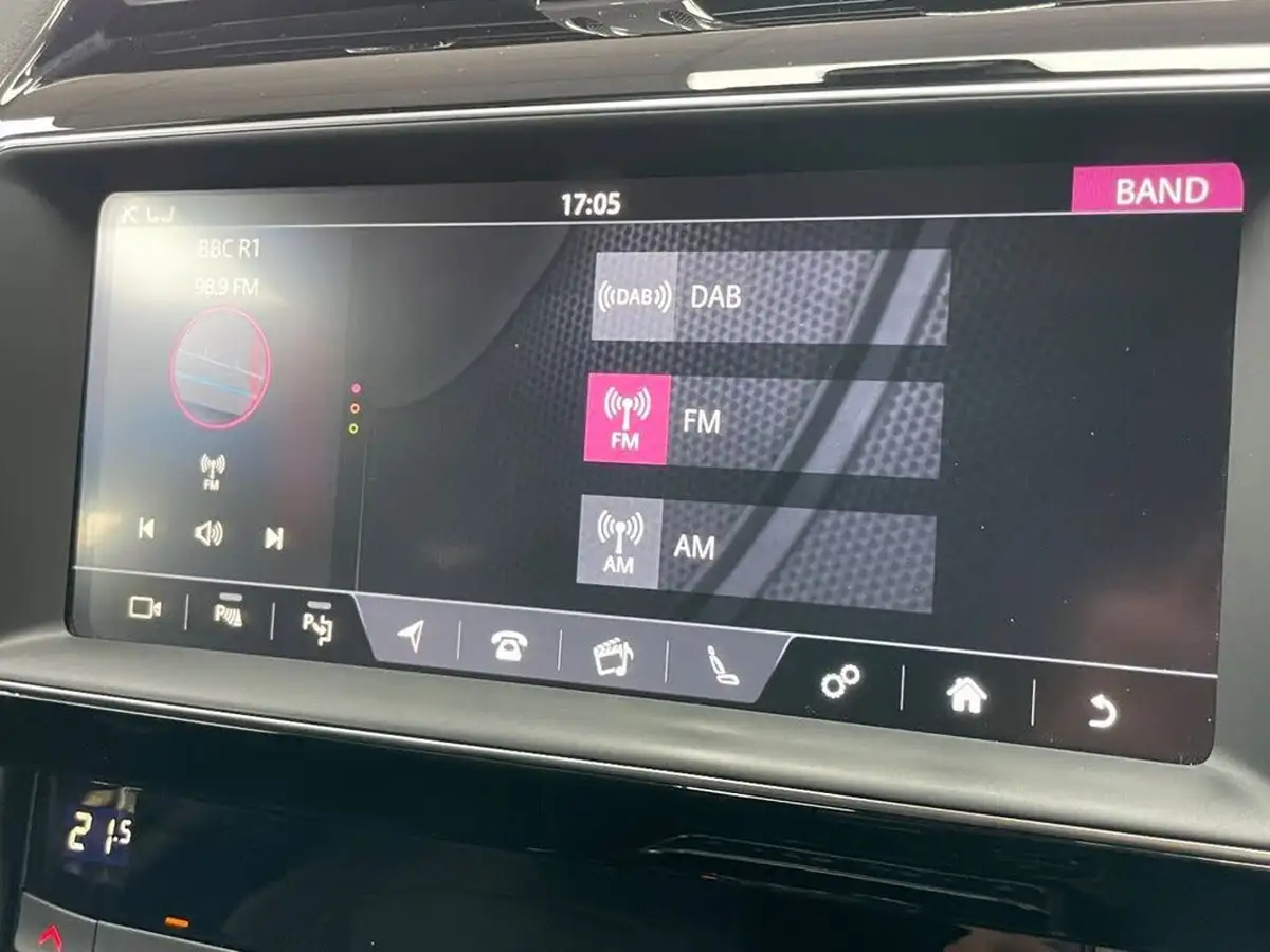 2019-jaguar-f-pace-20-i4d-r-sport-180ps-awd-auto-big-40