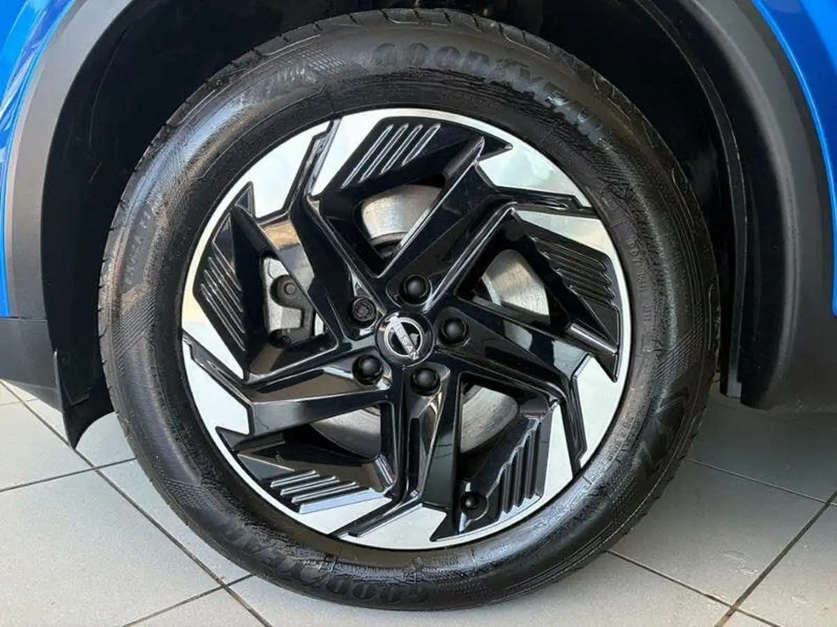 2024-nissan-qashqai-15-n-connecta-glass-roof-pack-big-4