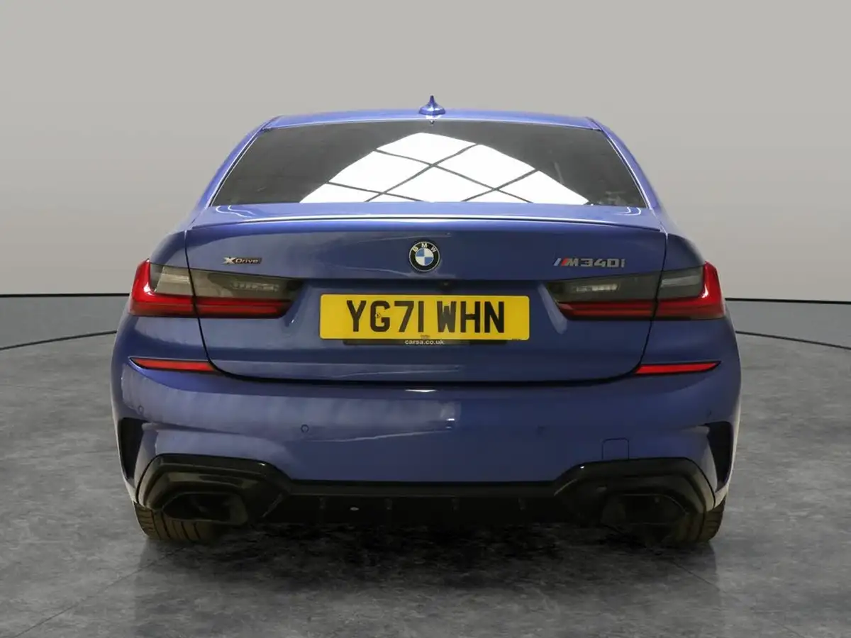 2021-bmw-3-series-big-13