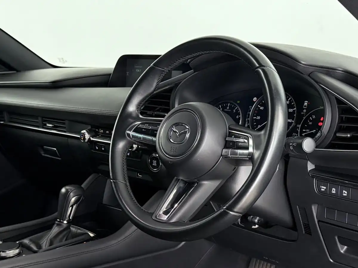 2021-mazda-mazda3-20-sport-lux-122ps-hatchback-5d-auto-big-23