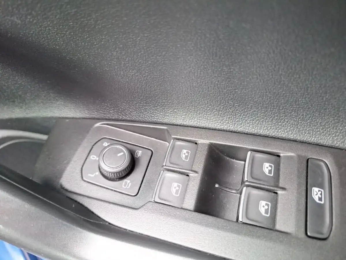 2022-volkswagen-polo-10-tsi-style-big-13