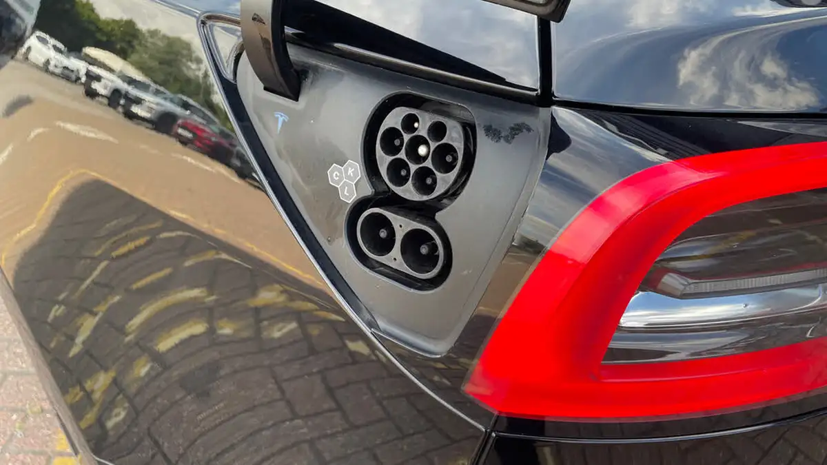 2023-tesla-model-3-e-rwd-241bhp-big-20