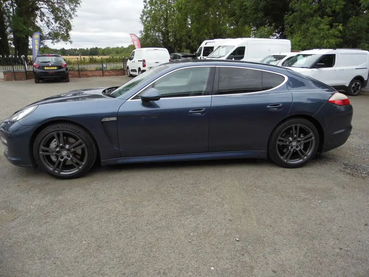 2011-porsche-panamera-48-4s-pdk-big-5