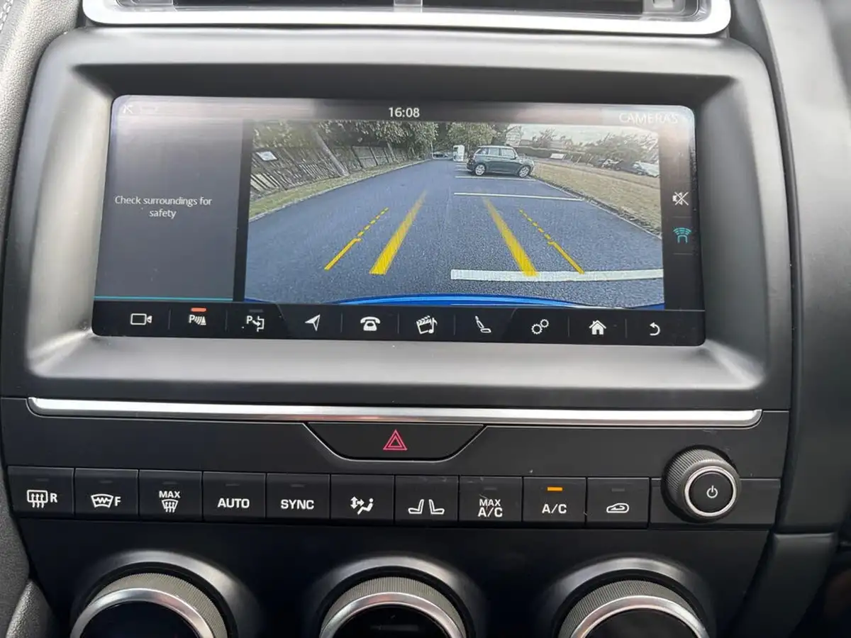 2019-jaguar-e-pace-20-i4d-r-dynamic-hse-180ps-big-14