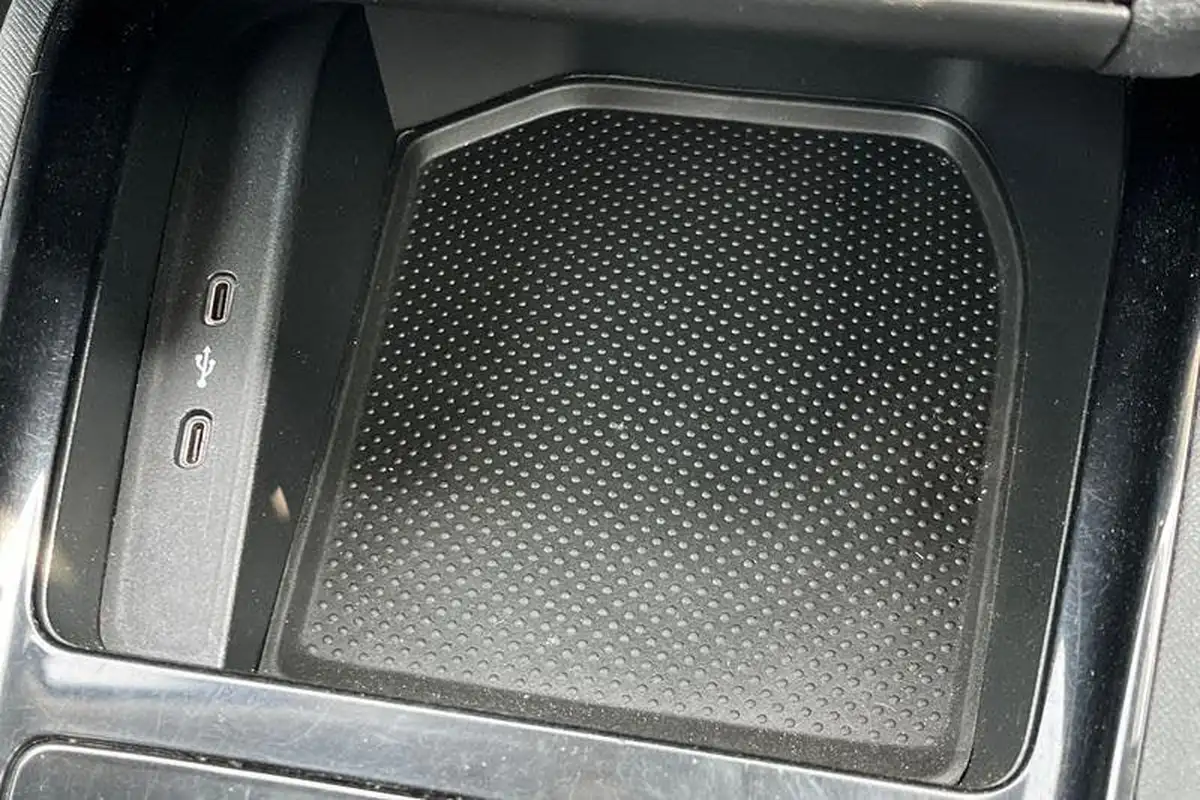 2020-skoda-kamiq-15-tsi-se-big-32