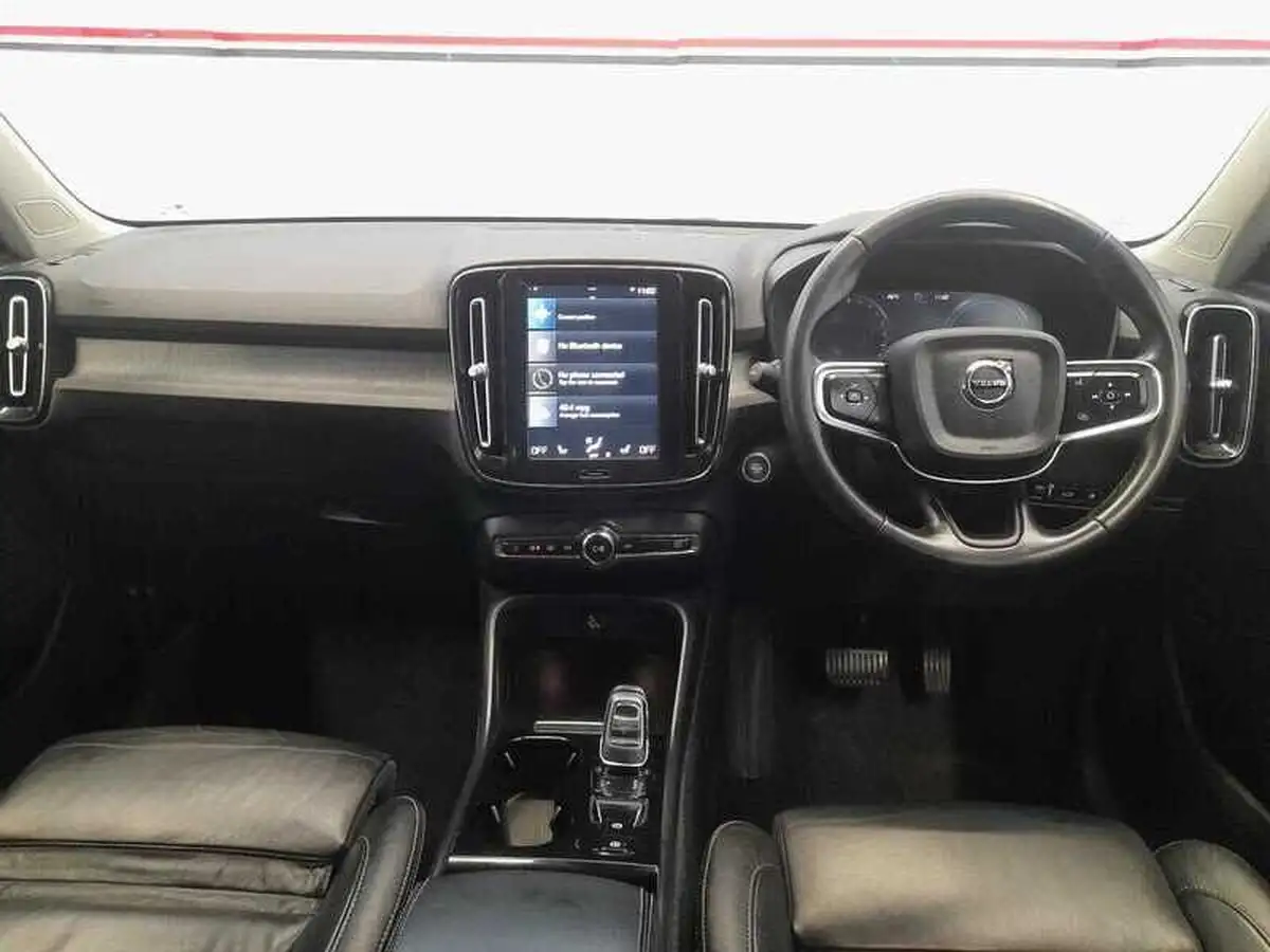 2022-volvo-xc40-15-t5-inscription-pro-big-12