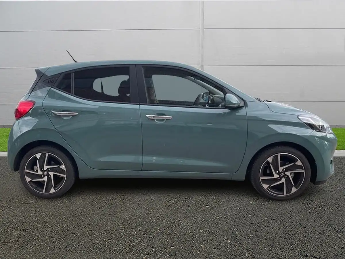 2025-hyundai-i10-12-premium-79ps-big-7