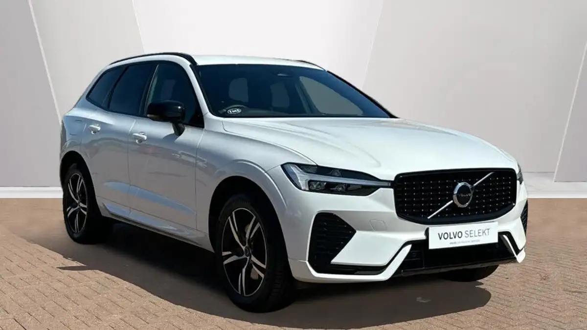 2022-volvo-xc60-20-b5-r-design-big-0