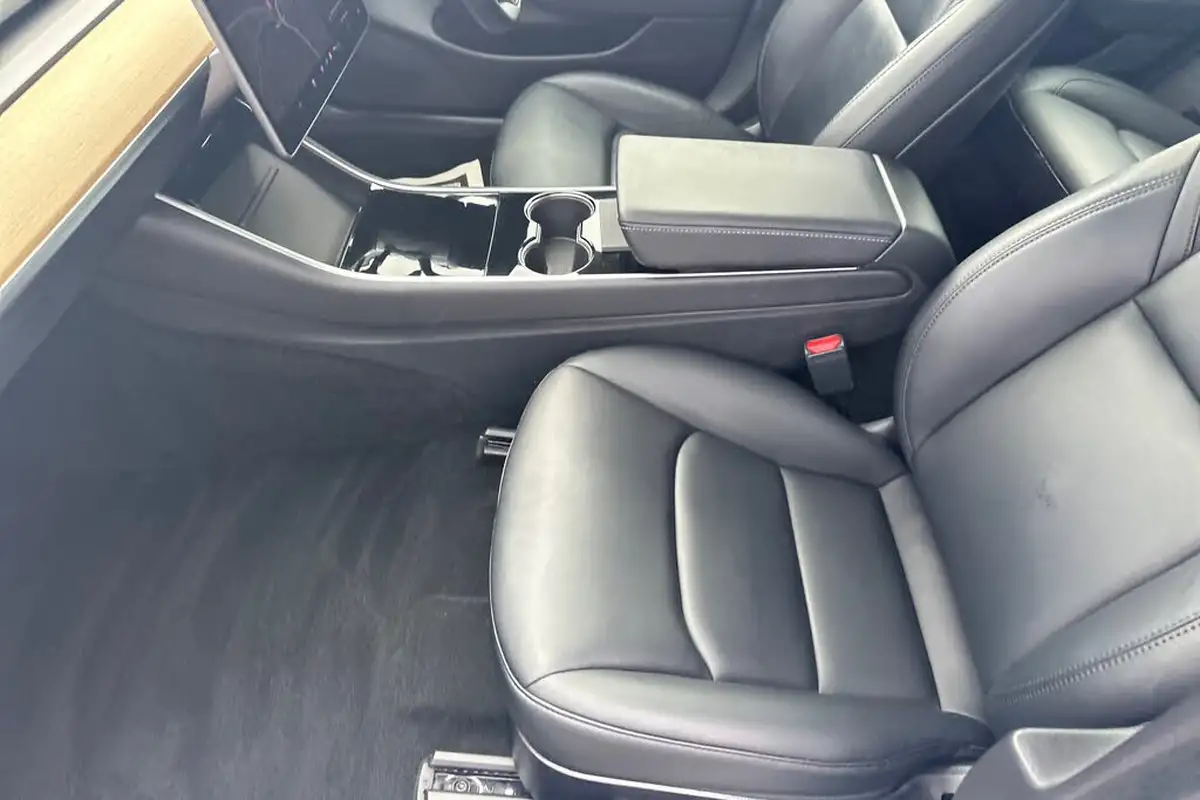 2020-tesla-model-3-e-standard-plus-big-6