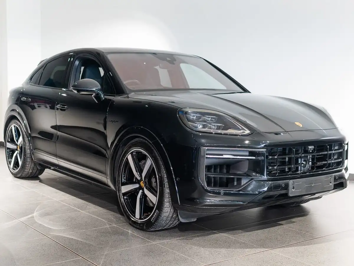 2024-porsche-cayenne-30-v6-e-hybrid-470ps-coupe-big-0