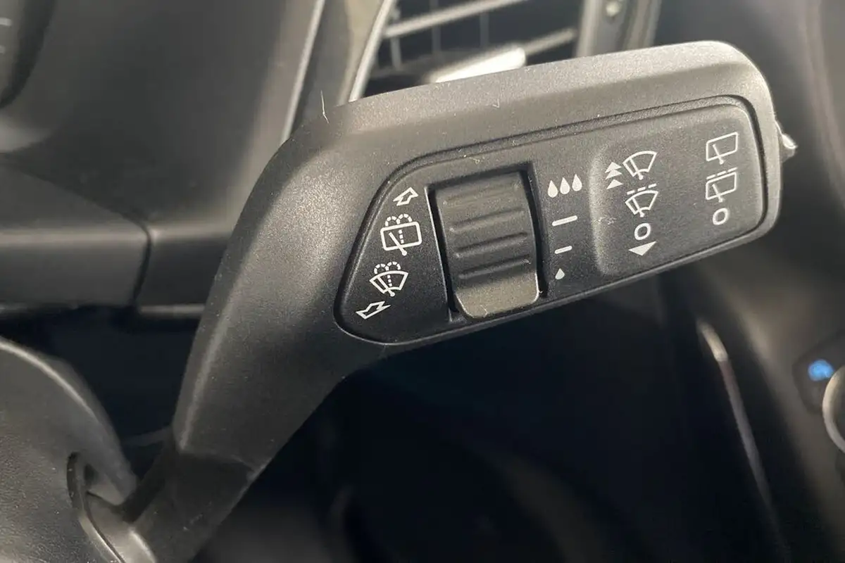 2020-ford-fiesta-10t-st-line-edition-95ps-5d-big-28