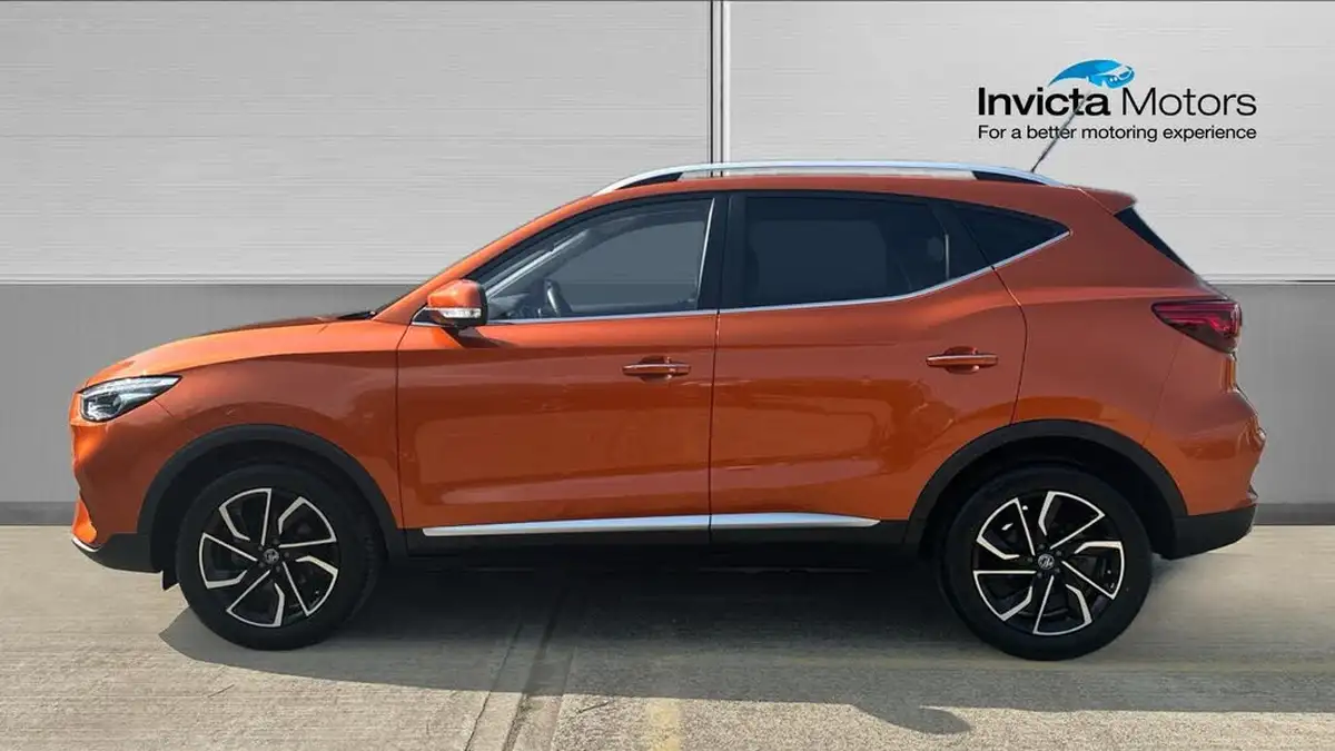 2023-mg-zs-suv-10t-gdi-exclusive-big-5