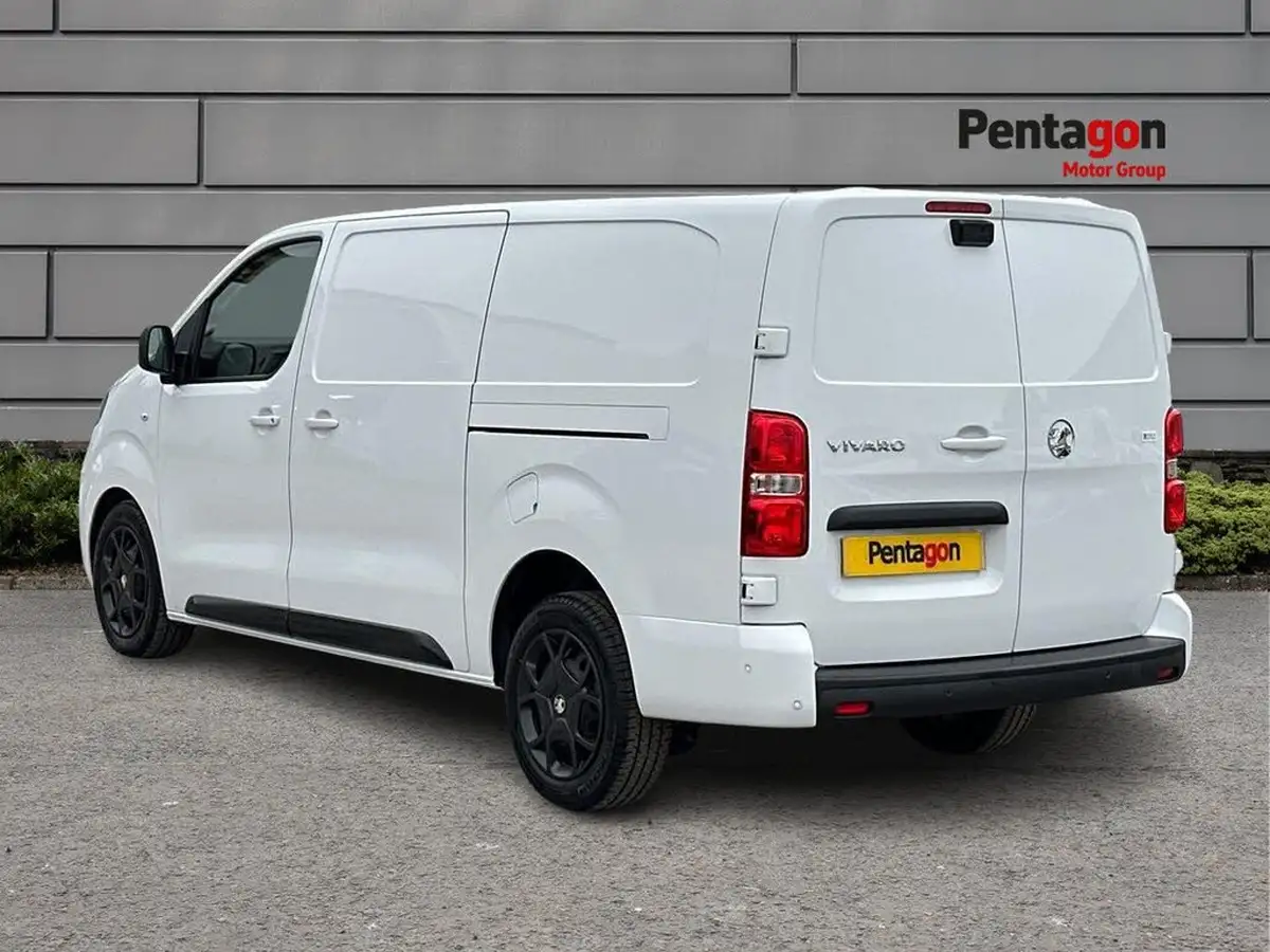 2024-vauxhall-vivaro-20td-xl-pro-big-1