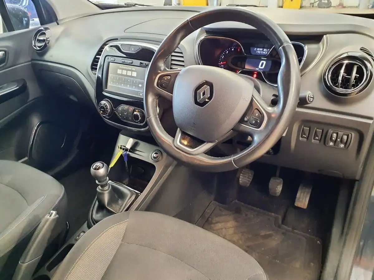 2016-renault-captur-15dci-dynamique-s-nav-110bhp-energy-ss-big-8