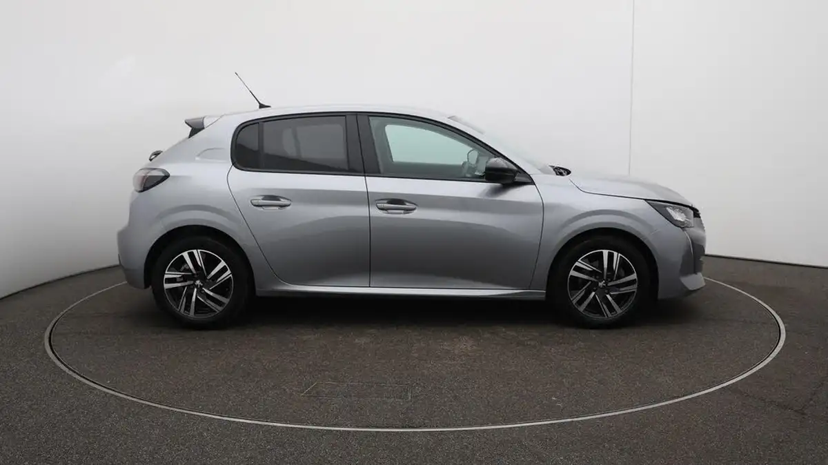 2023-peugeot-208-12-puretech-allure-premium-100ps-big-48