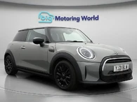 2021 MINI Cooper 1.5 Cooper Classic Hatchback 3d