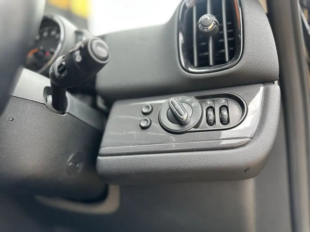 2018-mini-countryman-20td-cooper-d-sport-ss-all4-big-18