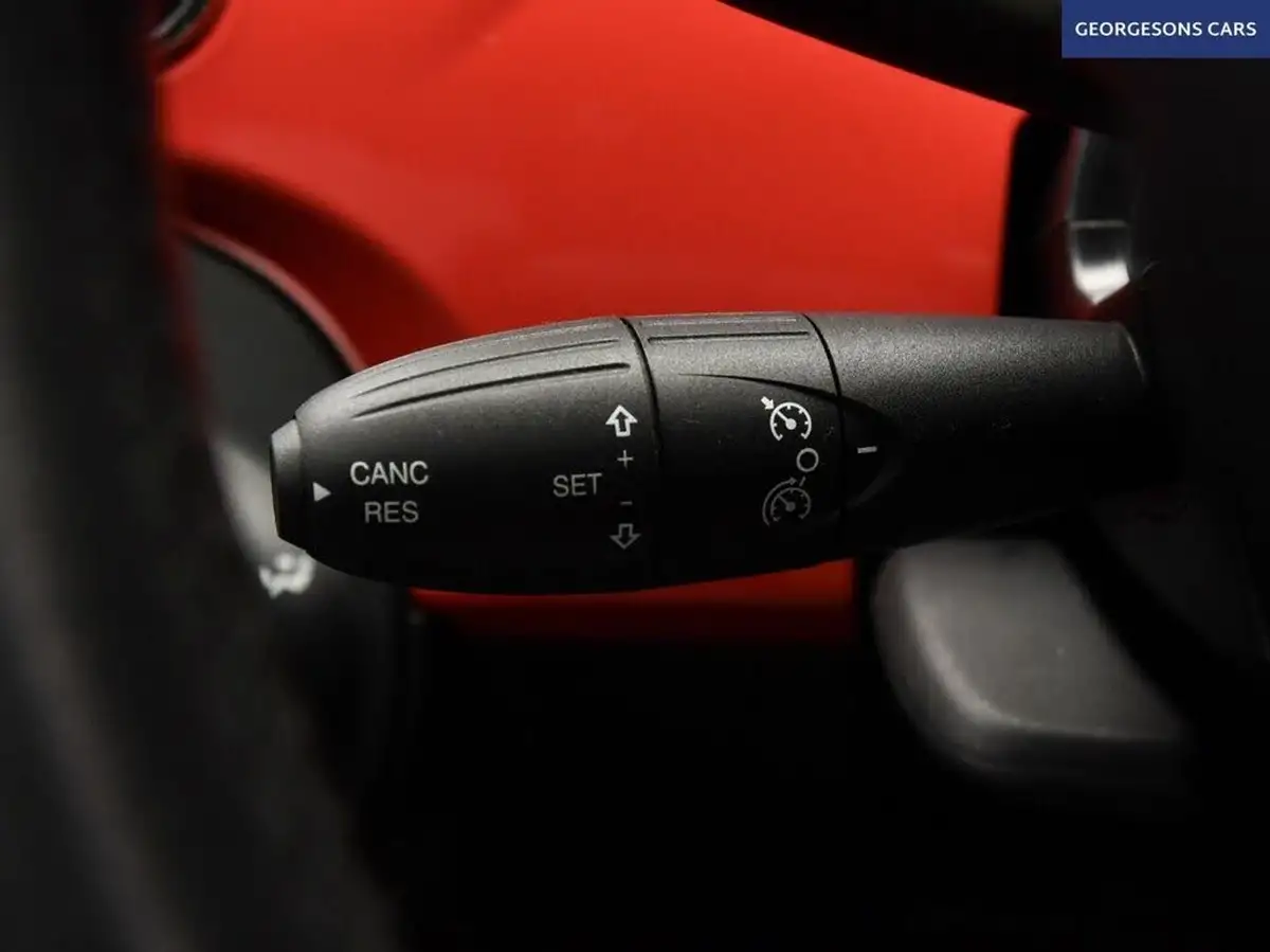 2019-fiat-500-12-lounge-ss-big-26