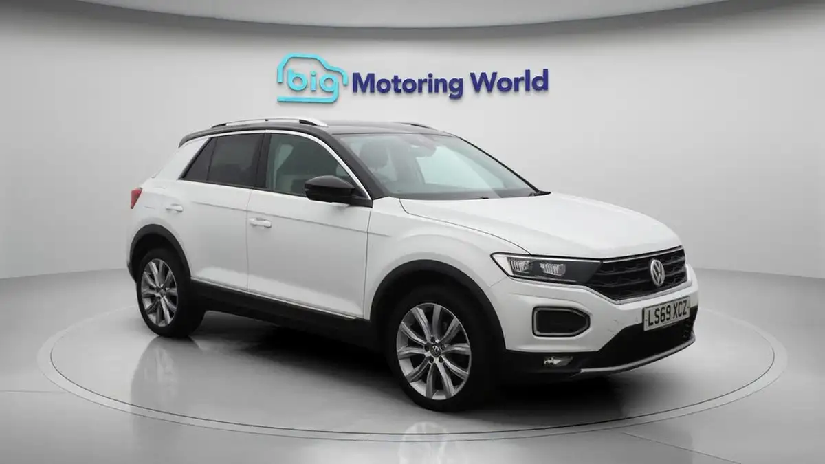 2019-volkswagen-t-roc-15-tsi-sel-dsg-big-1