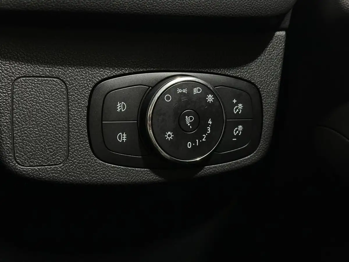 2021-ford-focus-10t-titanium-edition-125ps-hatchback-big-15