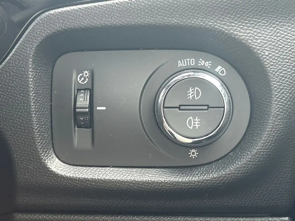 2024-vauxhall-corsa-12-turbo-ultimate-130ps-auto-big-22