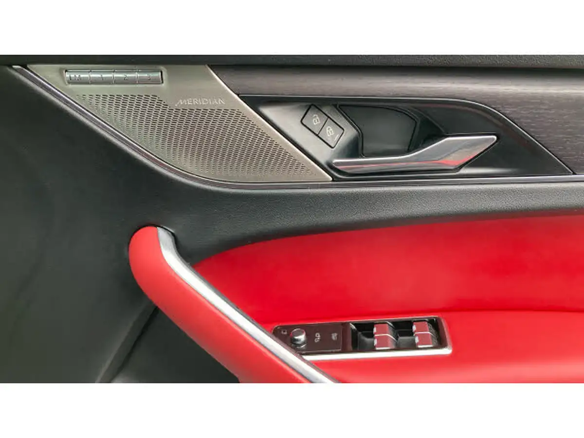 2021-jaguar-f-pace-20-d200-r-dynamic-hse-mhev-big-44