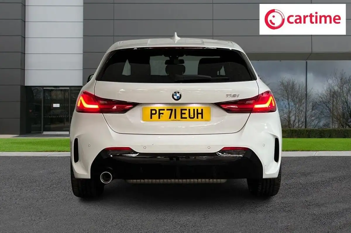 2021-bmw-1-series-big-5