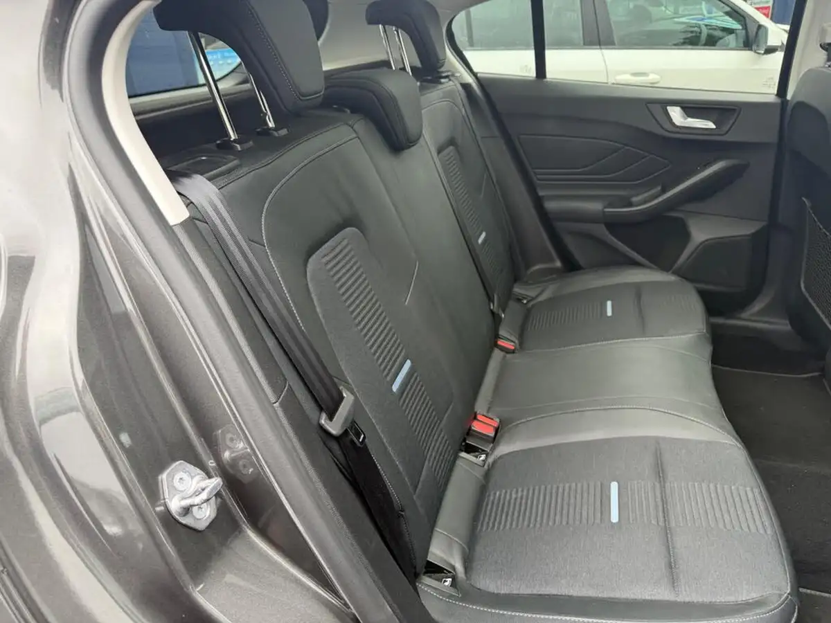2020-ford-focus-10t-active-x-edition-125ps-hybrid-mhev-hatchback-big-26