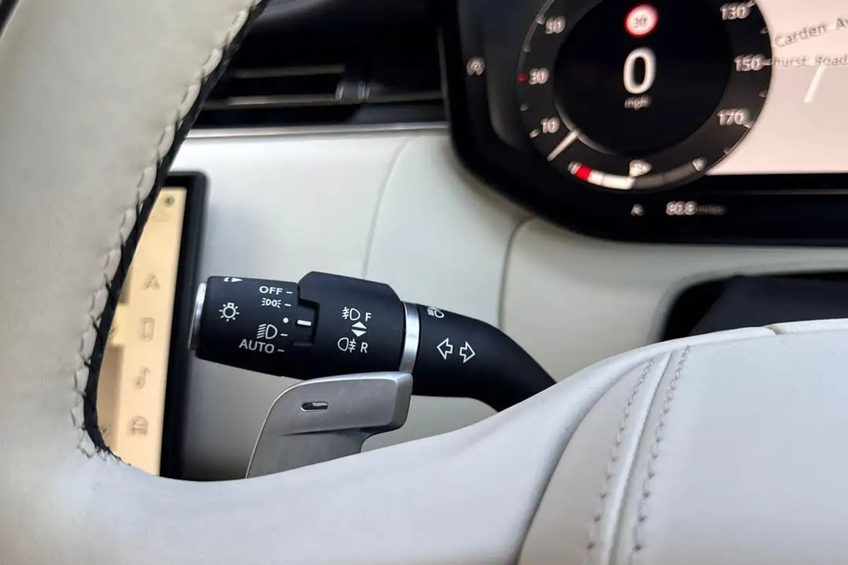 2024-land-rover-range-rover-30-d350-se-big-71