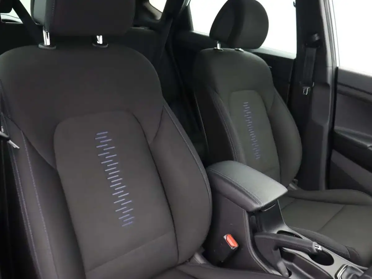 2018-hyundai-tucson-16-t-gdi-go-se-dct-big-8
