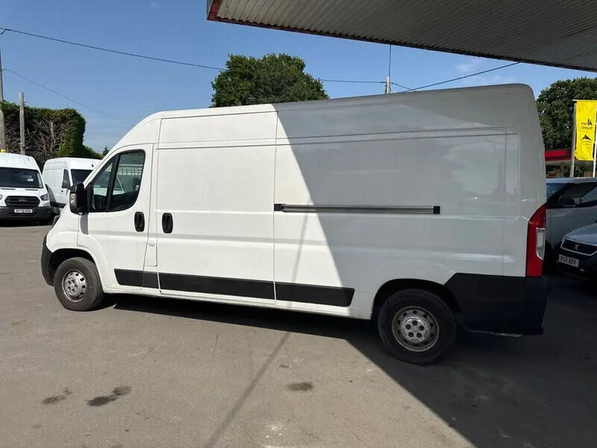 2018-peugeot-boxer-20-bluehdi-professional-335-l3-h2-big-6