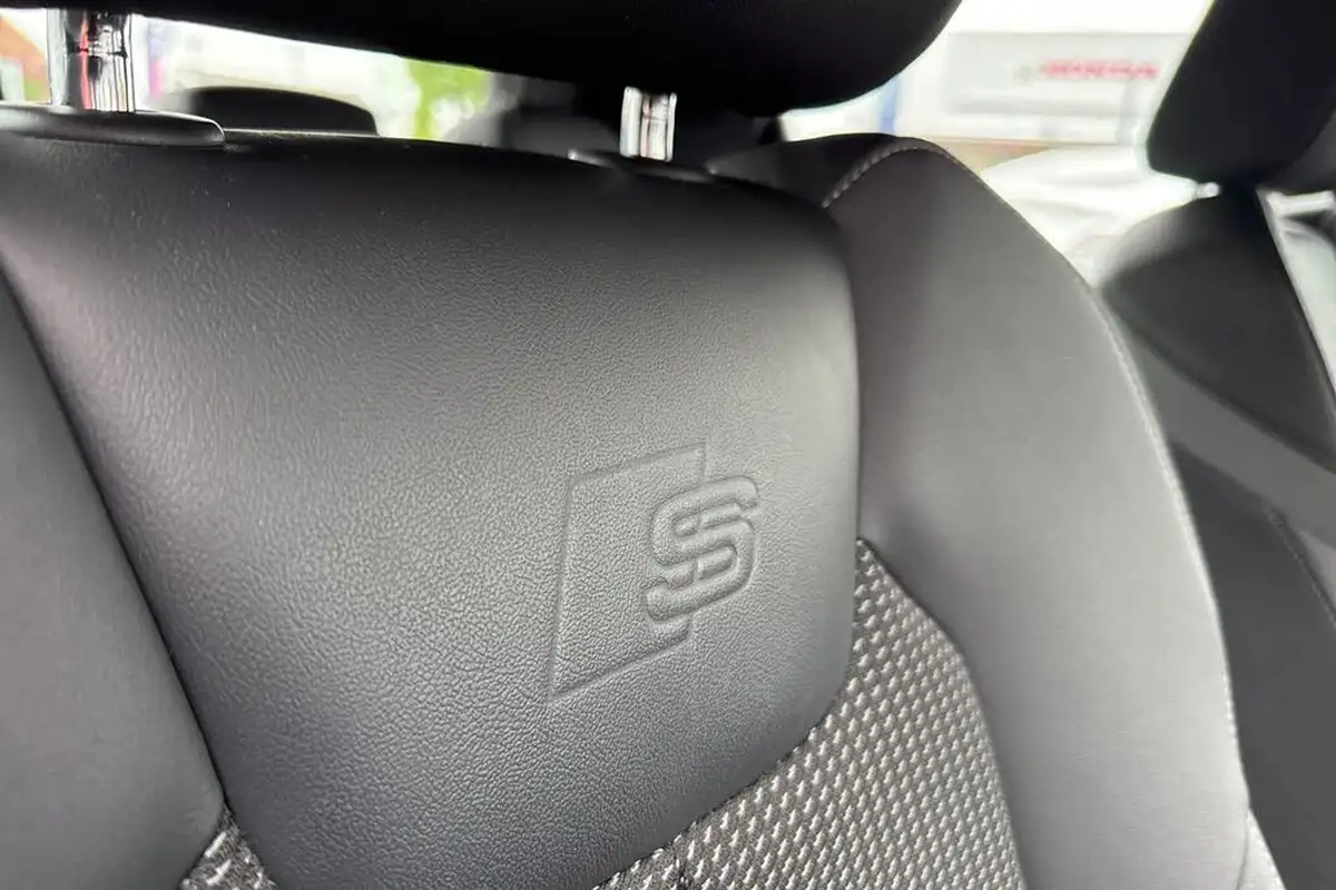 2020-audi-a1-10-30-tfsi-s-line-116ps-tronic-big-36