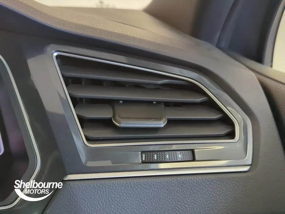 2021-volkswagen-tiguan-20tdi-r-line-150ps-big-21