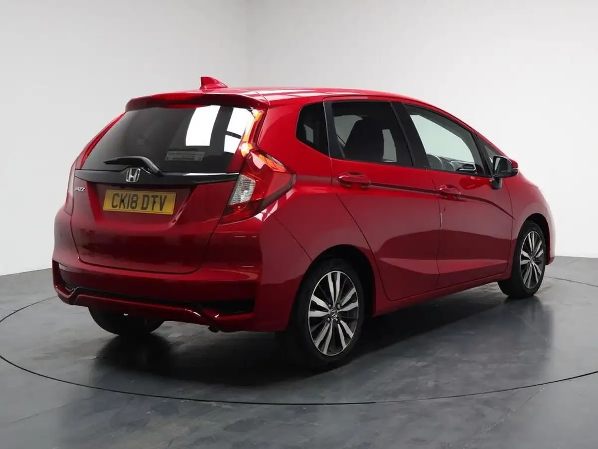 2018-honda-jazz-13-i-vtec-ex-big-11
