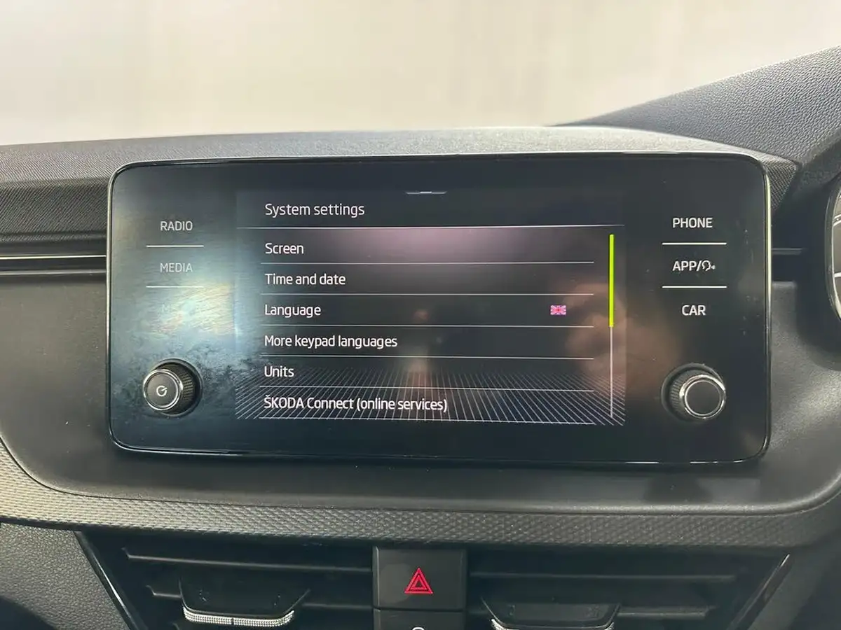 2022-skoda-scala-10-tsi-se-109ps-big-45