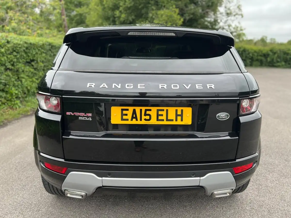 2015-land-rover-range-rover-evoque-22sd4-dynamic-hatchback-5d-big-7