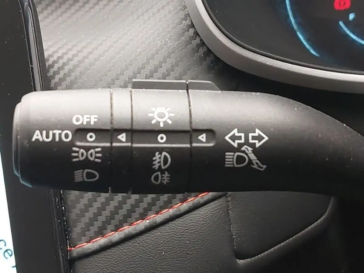 2023-mg-zs-suv-15-vti-tech-exclusive-big-12