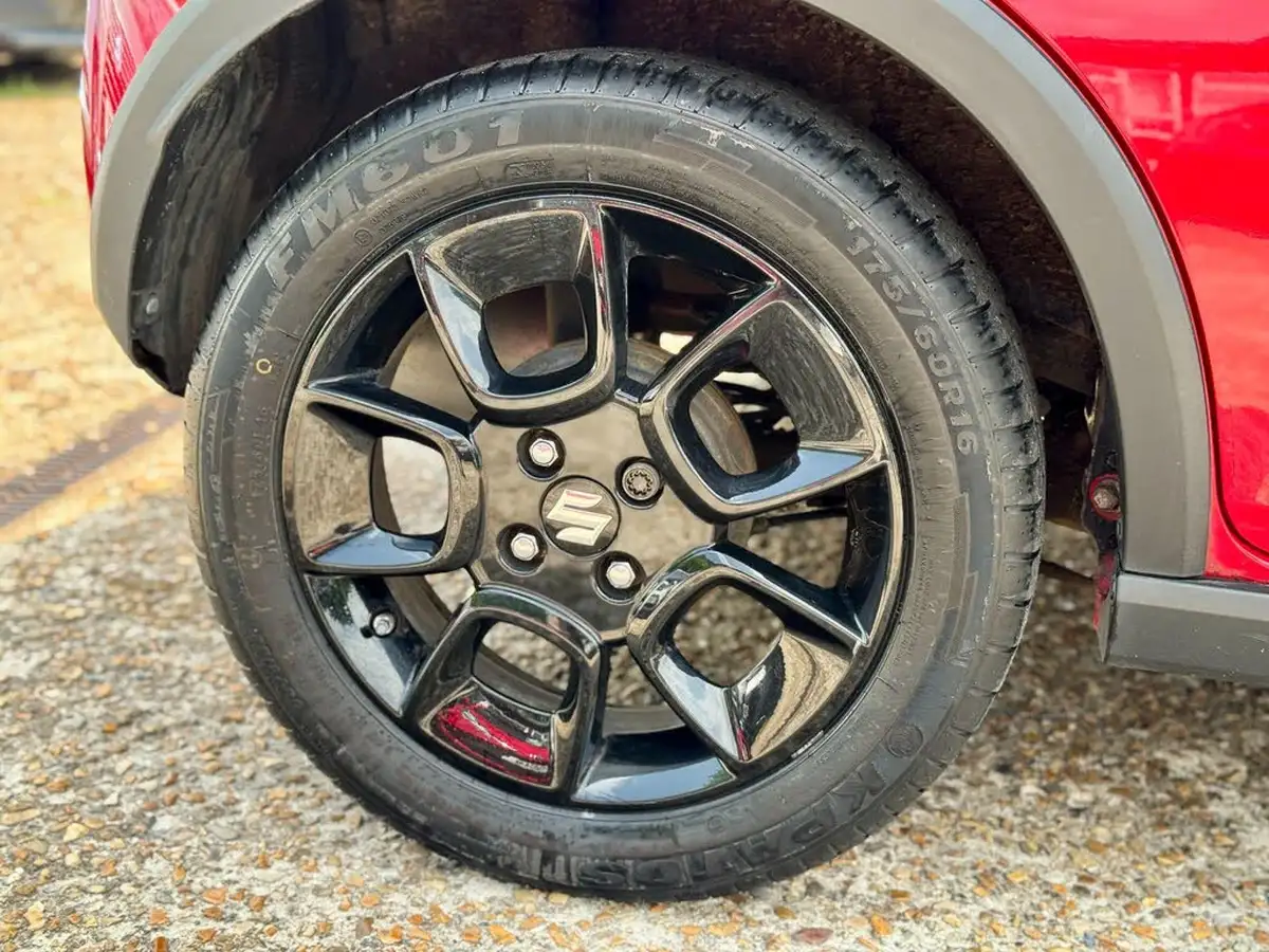 2018-suzuki-ignis-12-dualjet-sz-t-big-38