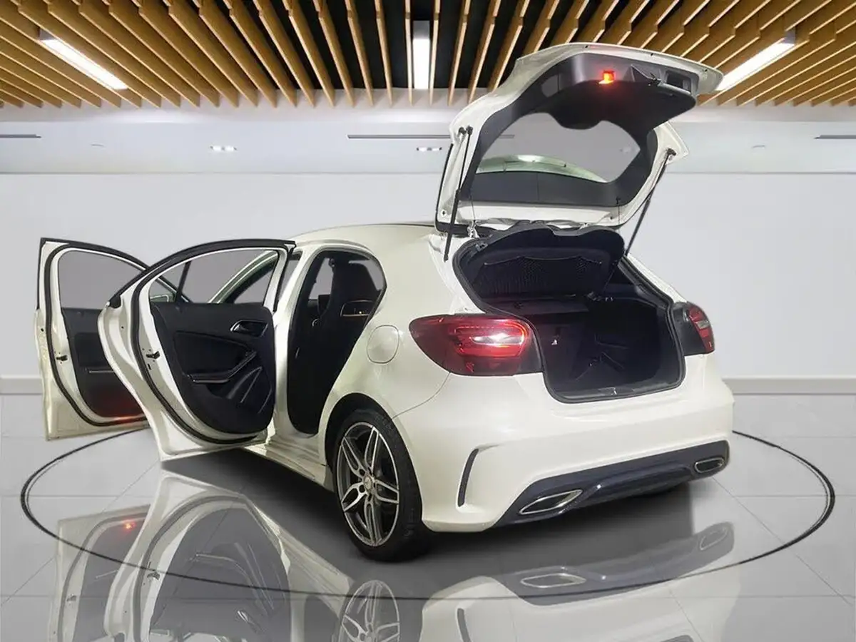 2016-mercedes-benz-a-class-16-a180-amg-line-ss-big-9