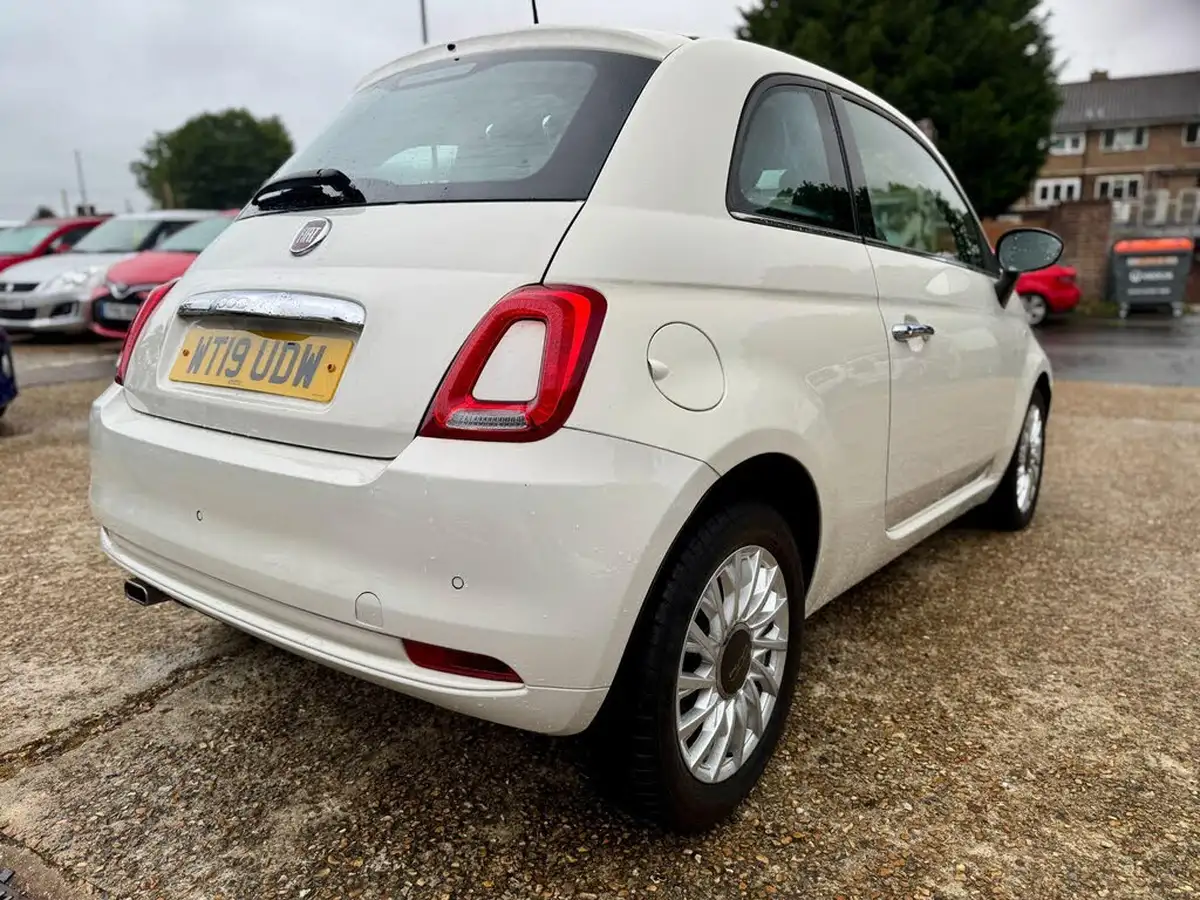 2019-fiat-500-12-lounge-big-12