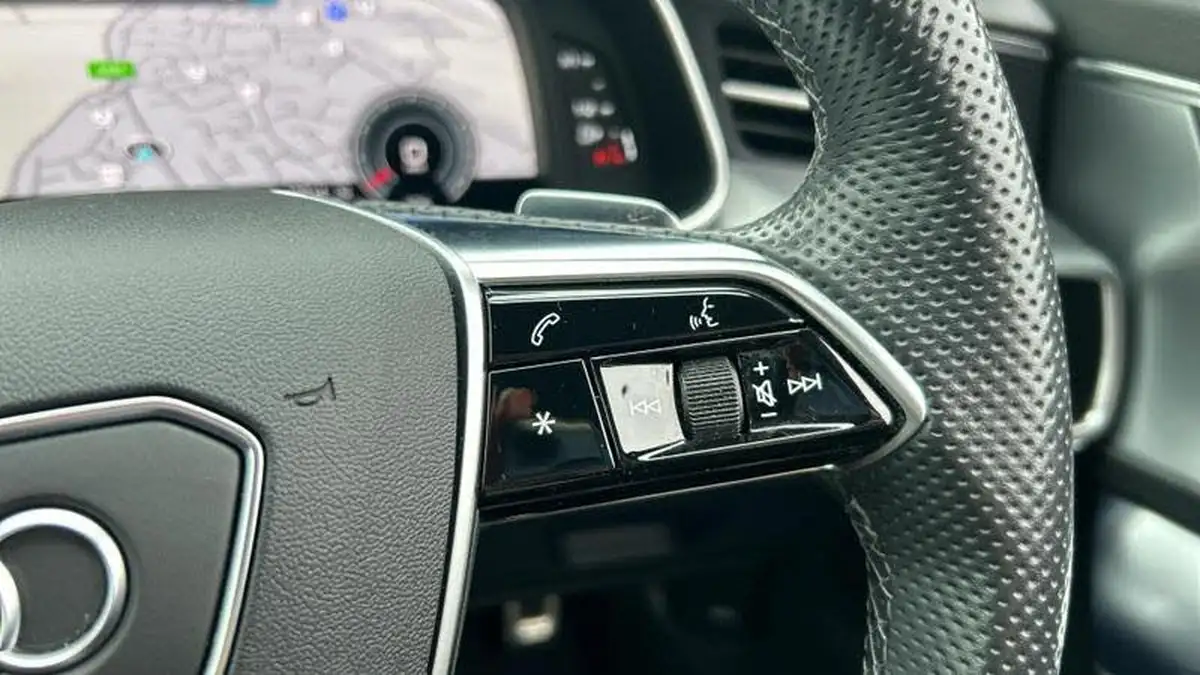 2021-audi-a6-saloon-20-40-tfsi-black-edition-big-22