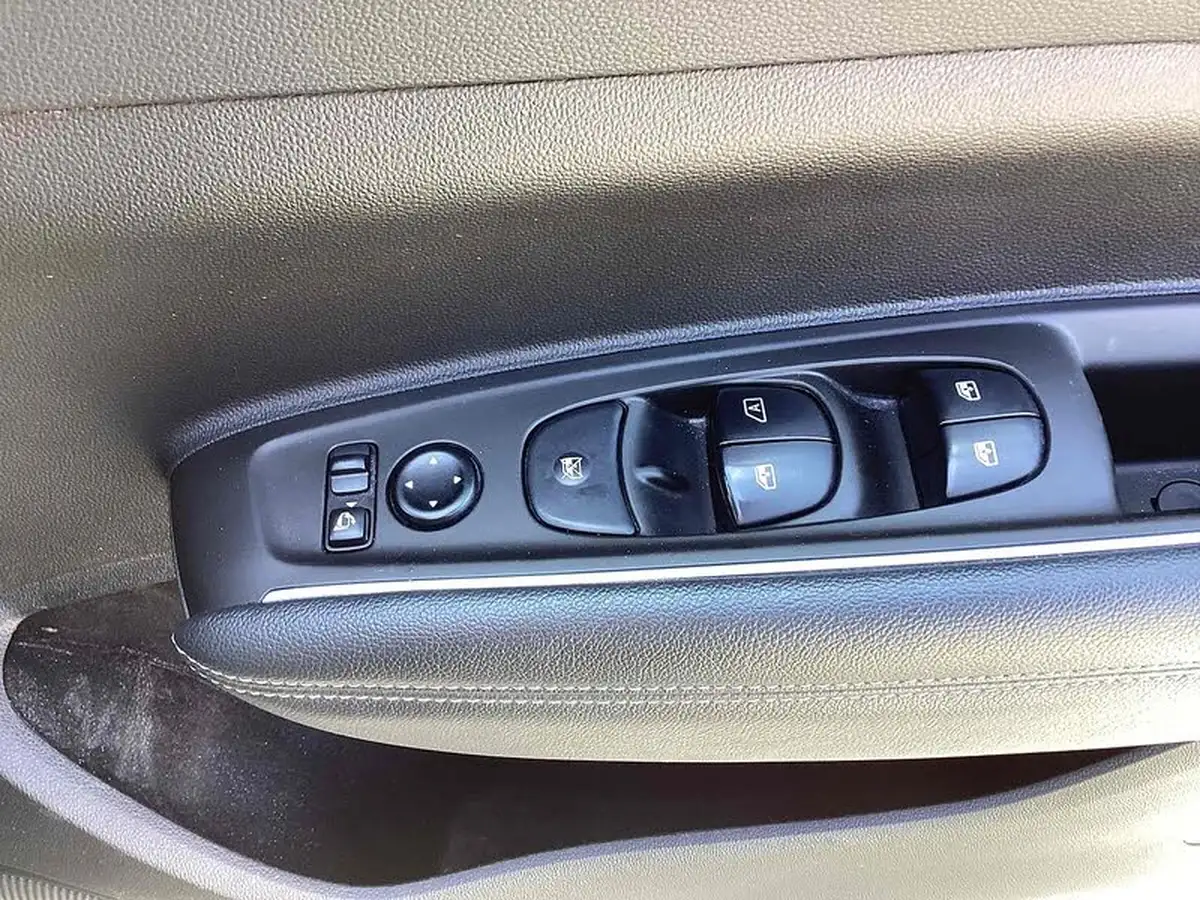 2020-renault-koleos-18dci-gt-line-big-19