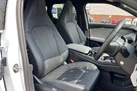 2024-ford-explorer-e-premium-286ps-77kwh-small-16