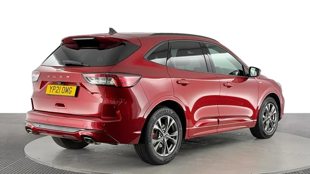 2021-ford-kuga-15-st-line-edition-big-3
